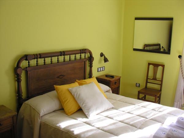 Hostal Rural Casa Parda Tramacastilla de Tena Kamer foto