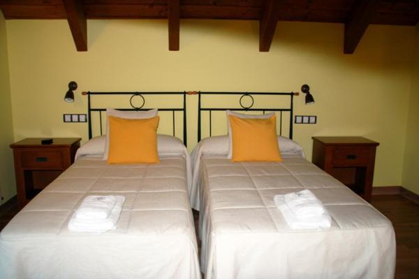 Hostal Rural Casa Parda Tramacastilla de Tena Kamer foto
