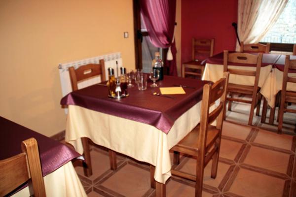 Hostal Rural Casa Parda Tramacastilla de Tena Buitenkant foto